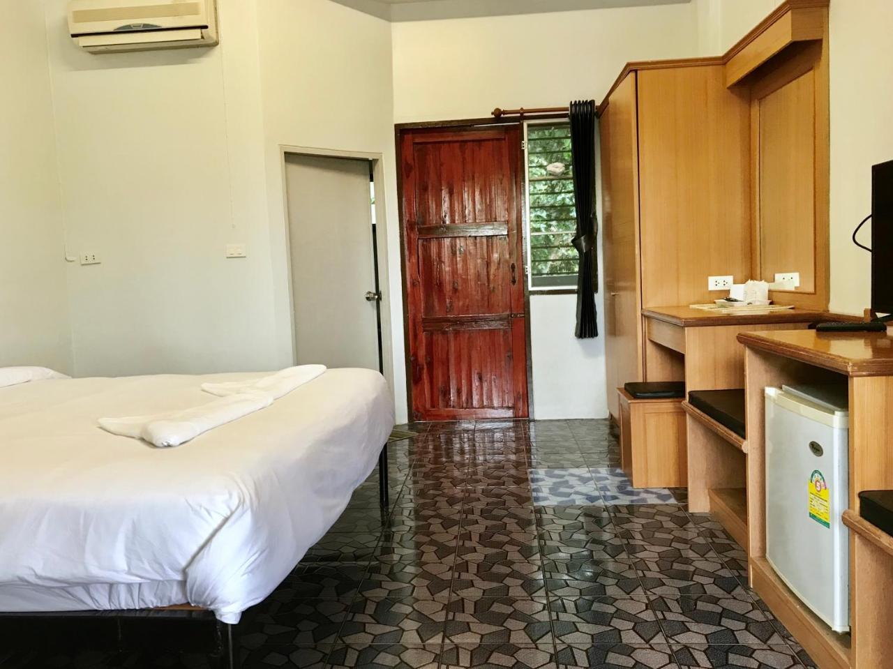 น่าน ม่วนใจ Nan Muanjai Hotel Pua Luaran gambar